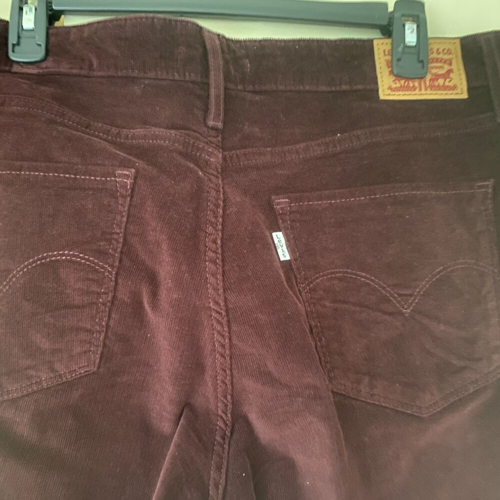 Levi’s 721 High Rise Skinny Corduroy Pants Burgundy Size 32 - Picture 5 of 6